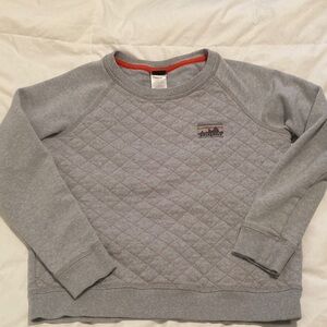 Patagonia Women’s Gray Quilted Crewneck Sweater Recycled Materials Sz M medium
